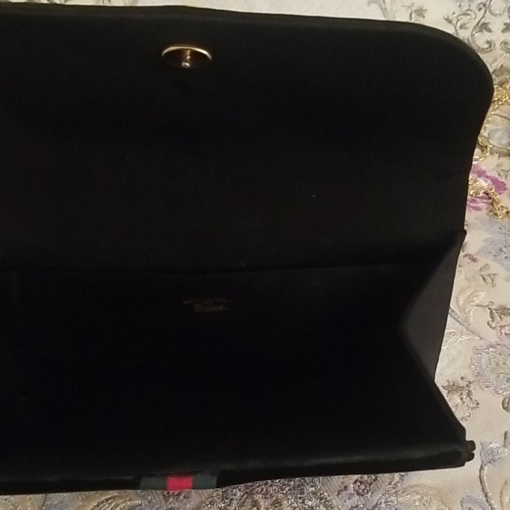 SOLD! Gucci Velvet Clutch Purse + Crossbody Strap - Picture 8 of 8